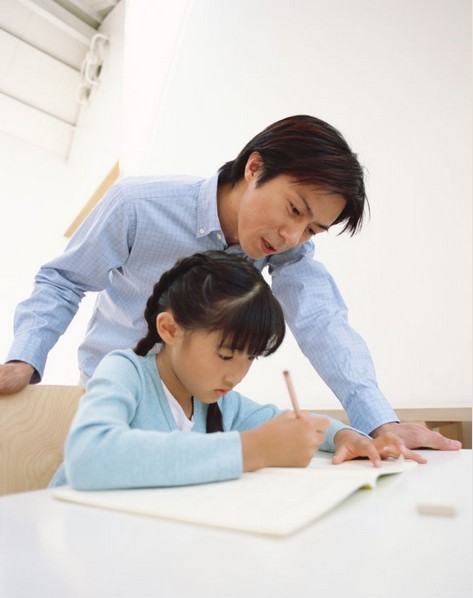 　名師課博會老師們認(rèn)為有幾點可以讓孩子向你們敞開心扉的。