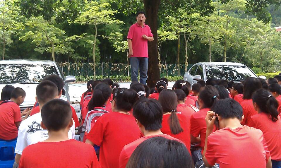 少年演講家展開了第一次戶外課程學(xué)習(xí)