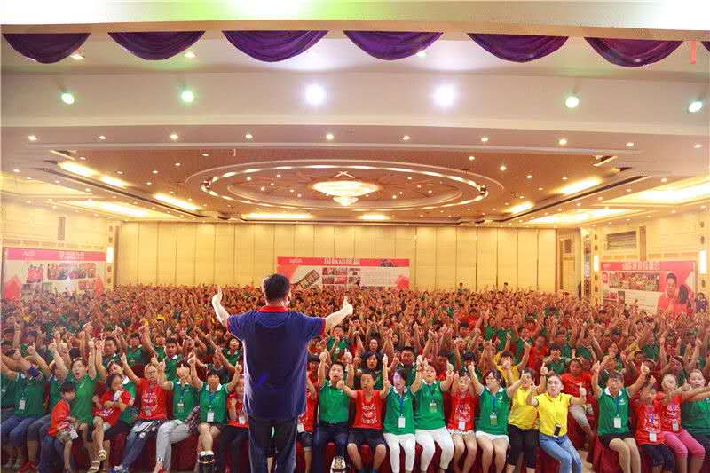 動(dòng)能風(fēng)暴