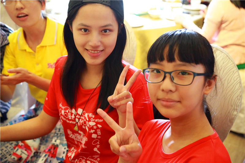 少年演講家新加坡游學(xué)贏