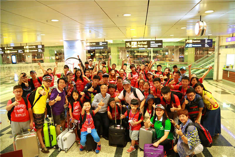 少年演講家新加坡游學(xué)贏