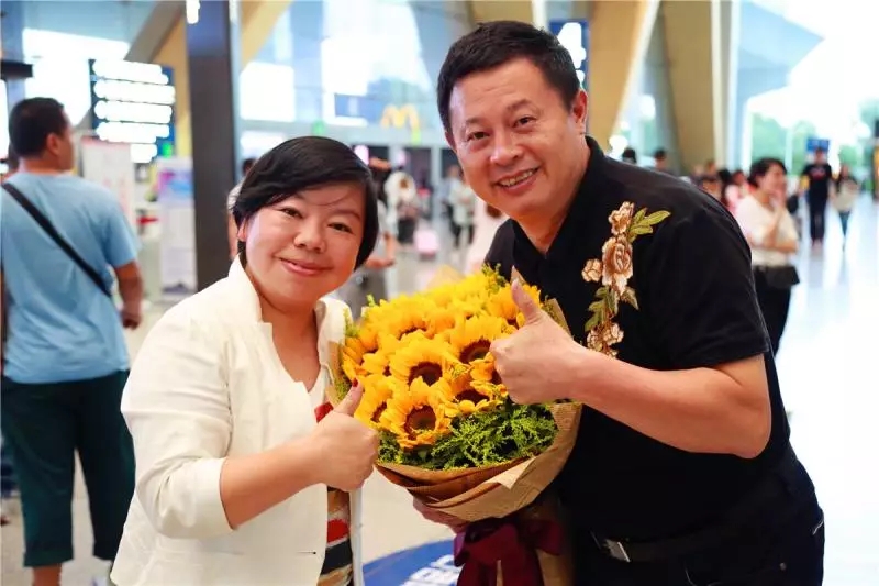 父母成長(zhǎng)助力子女卓越——云南建水《歐爸·教育與演講之道》隆重開(kāi)課！