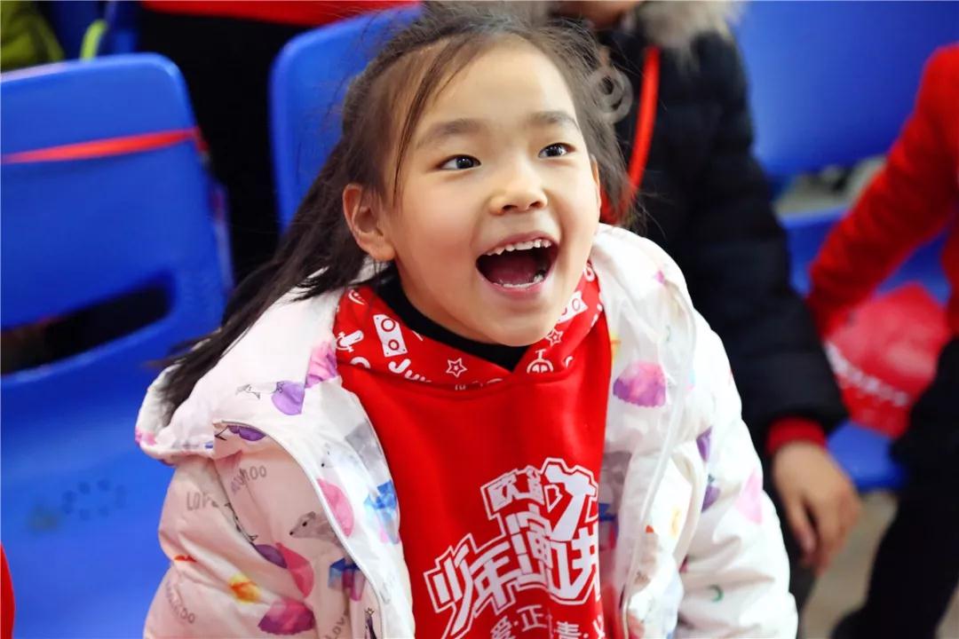 歐爸少年演講家