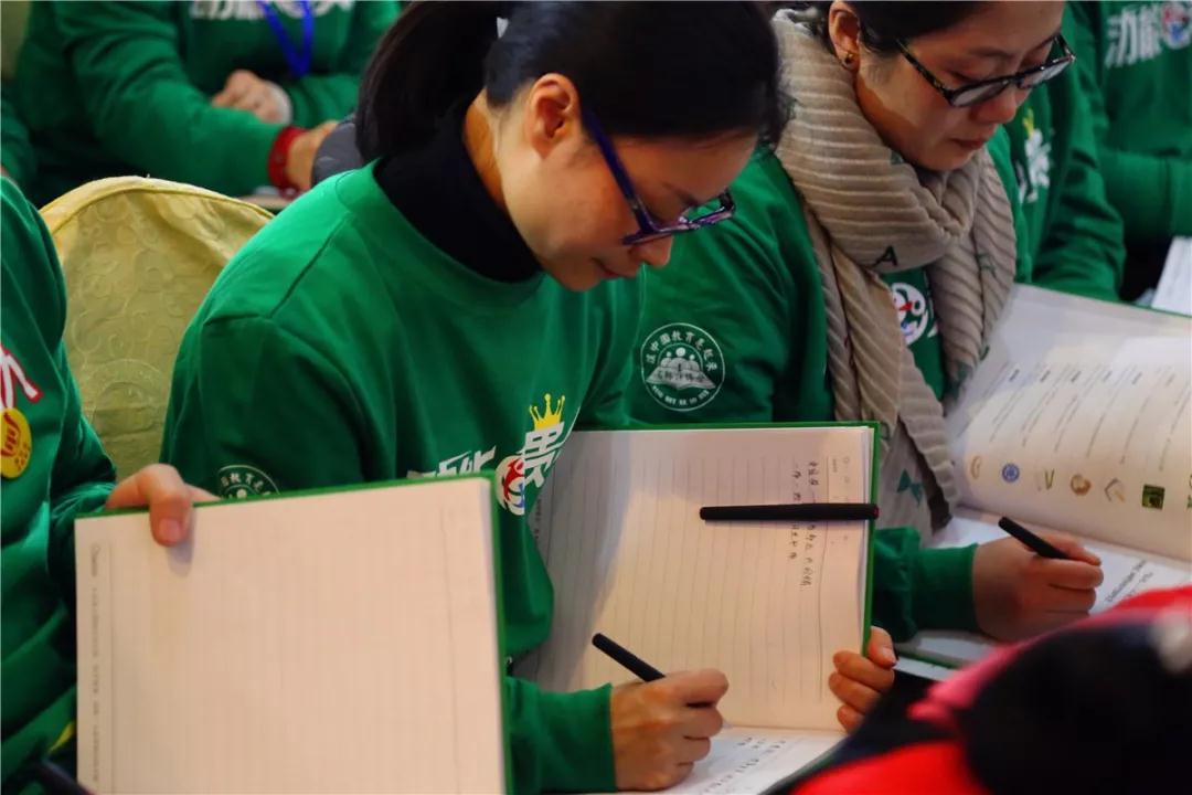 歐爸少年演講家