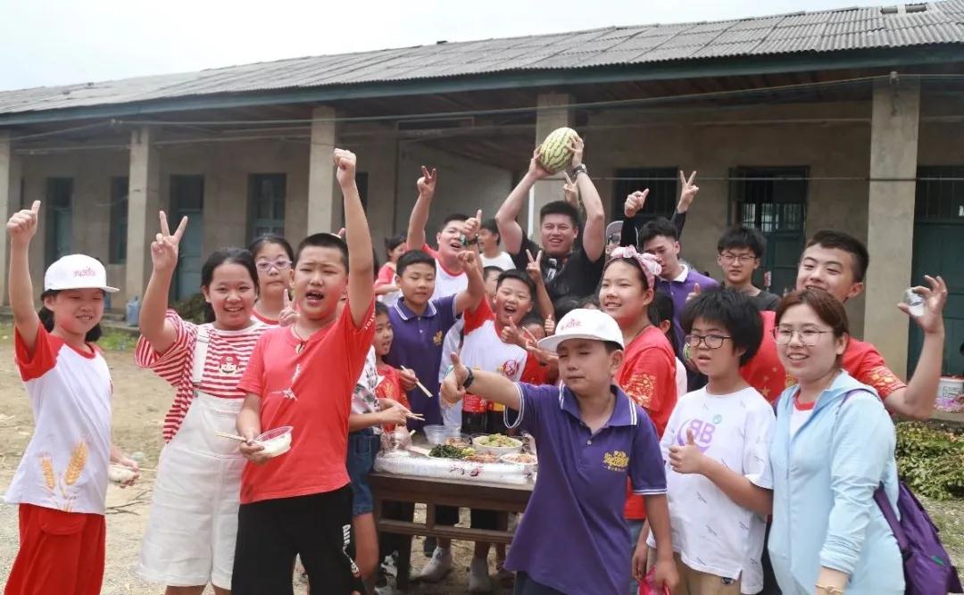 歐爸動(dòng)能·少年演講家苦信贏