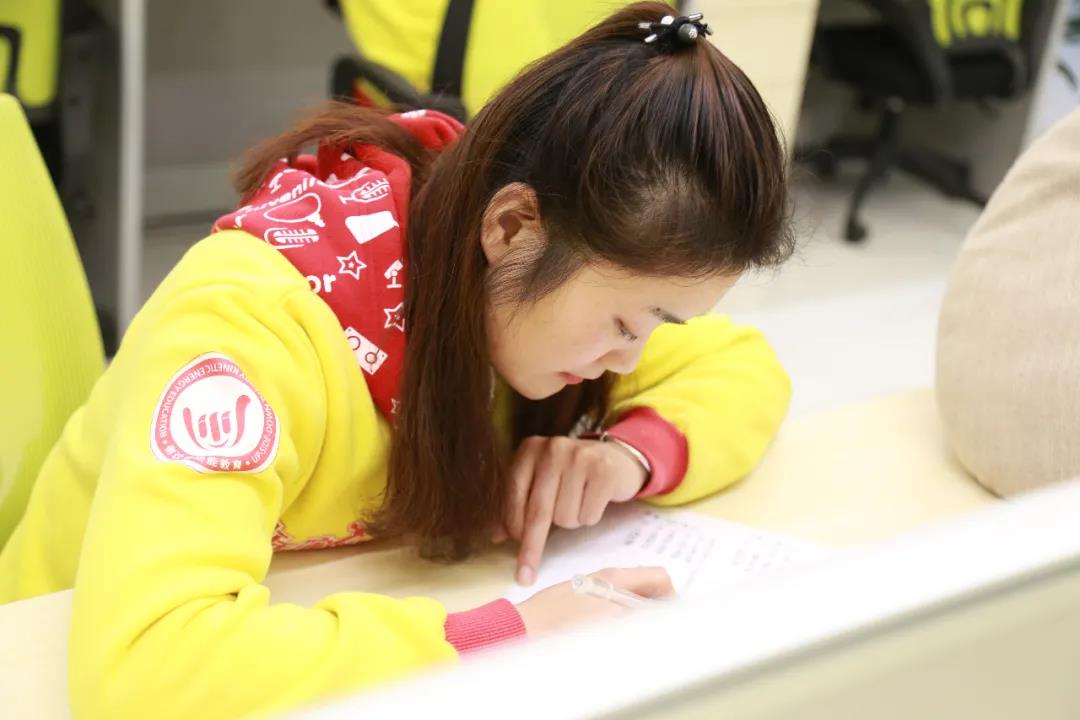 FpGaaGiLsr36mLVW5kcXHVuj3Oe4.jpg 圖片